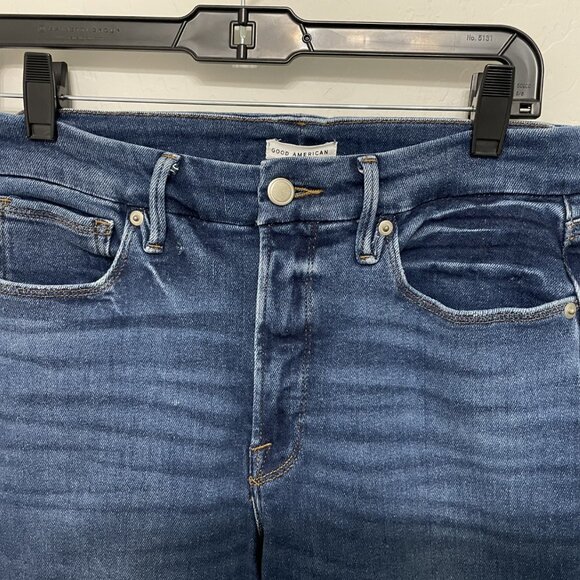 Good American Distressed Jeans - Size 10 or 30 - Retail $149 - Stretch! - Picture 2 of 4